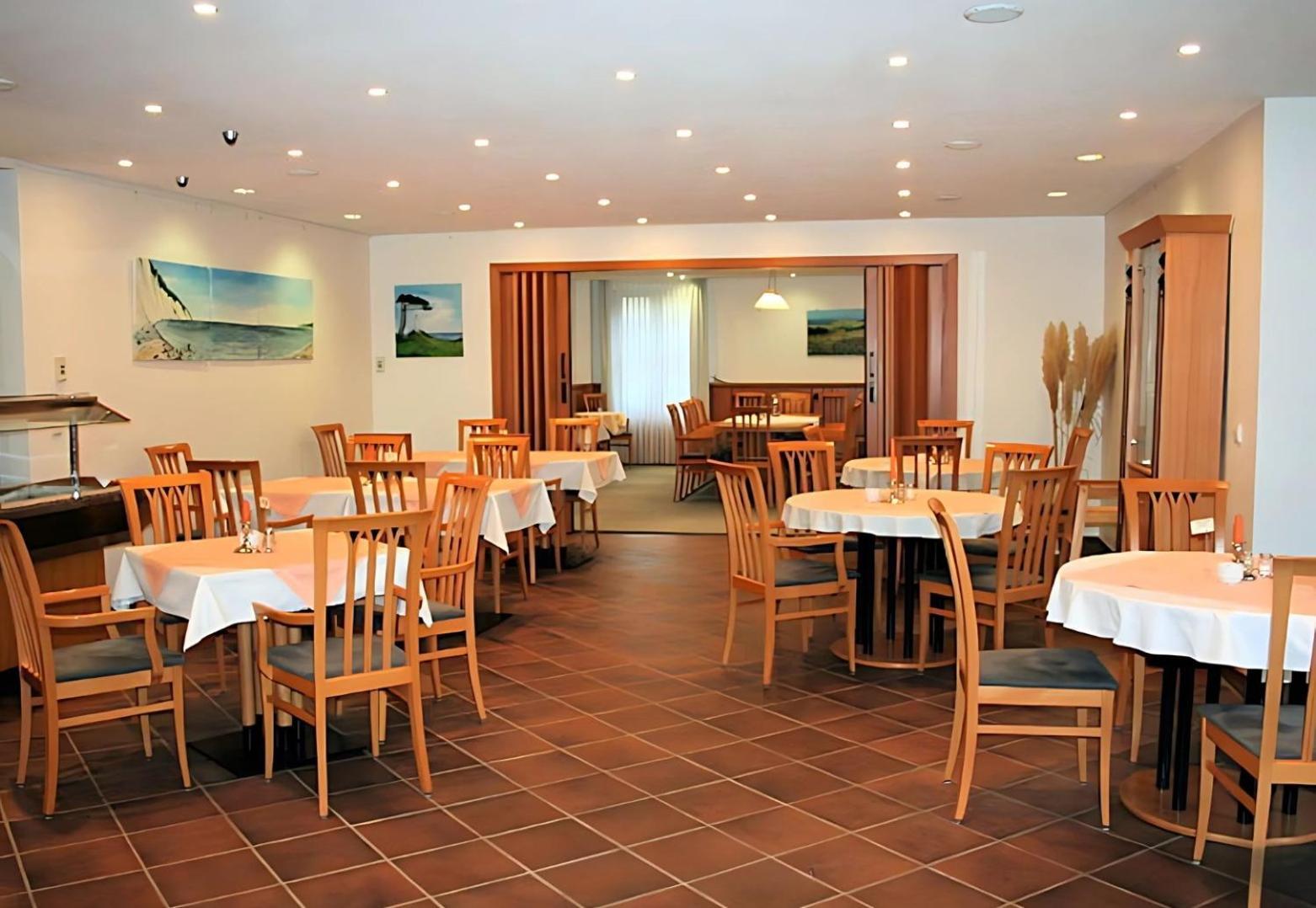 Hotel Ruegenschmiede Vis A Vis Hiddensee Schaprode Eksteriør billede