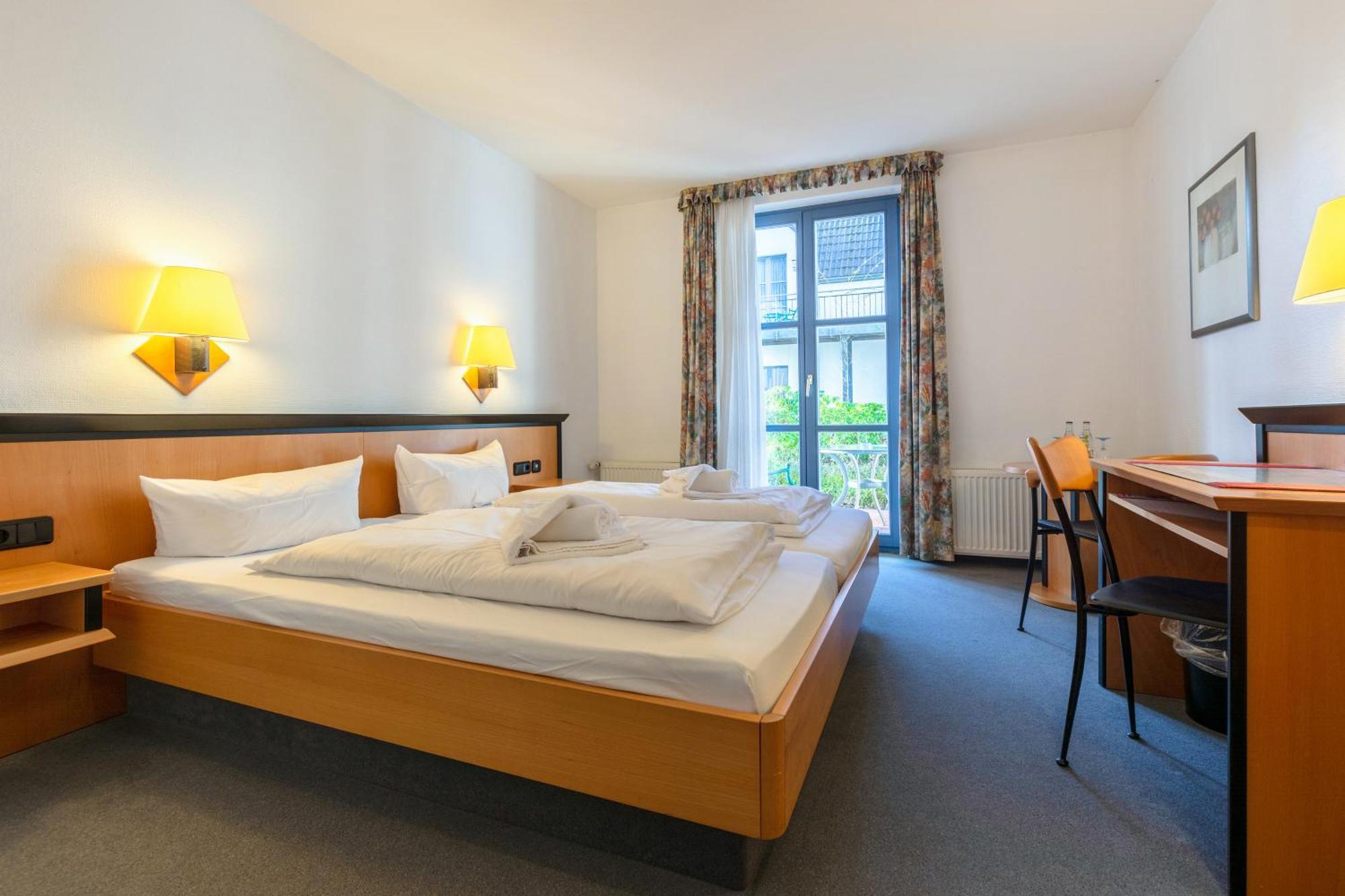 Hotel Ruegenschmiede Vis A Vis Hiddensee Schaprode Værelse billede